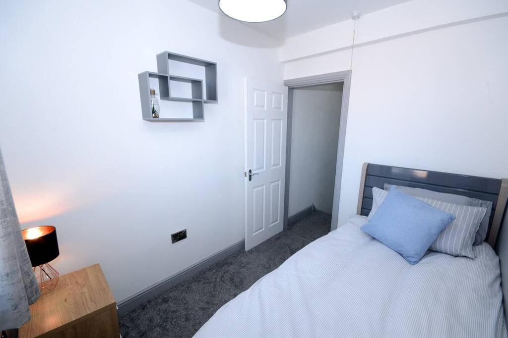 Renovated House Near Darlington Train Station. Villa Екстериор снимка